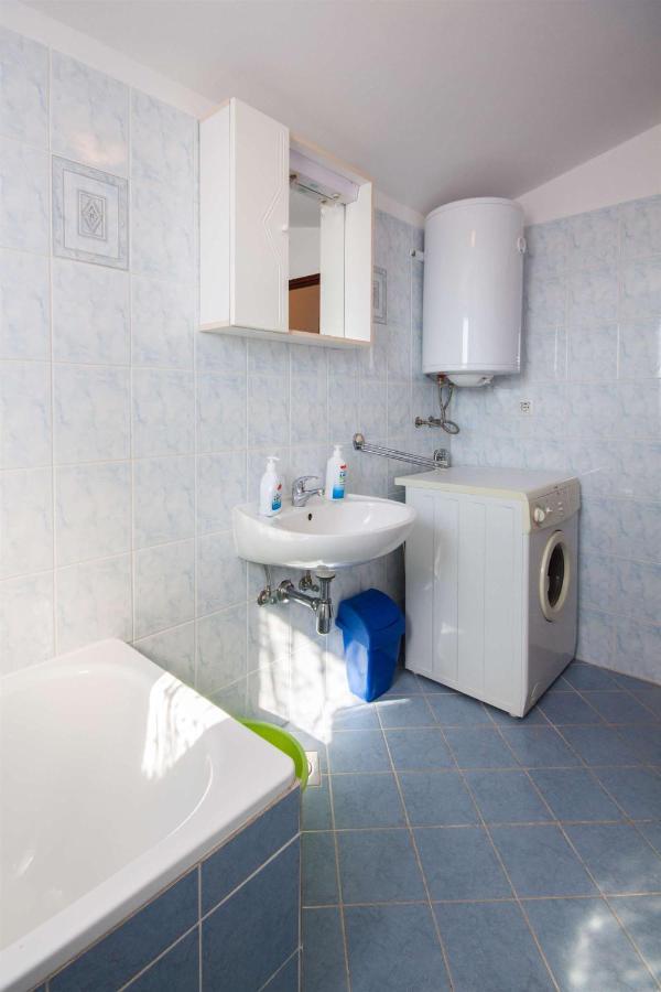 אומאג Apartments Dara מראה חיצוני תמונה