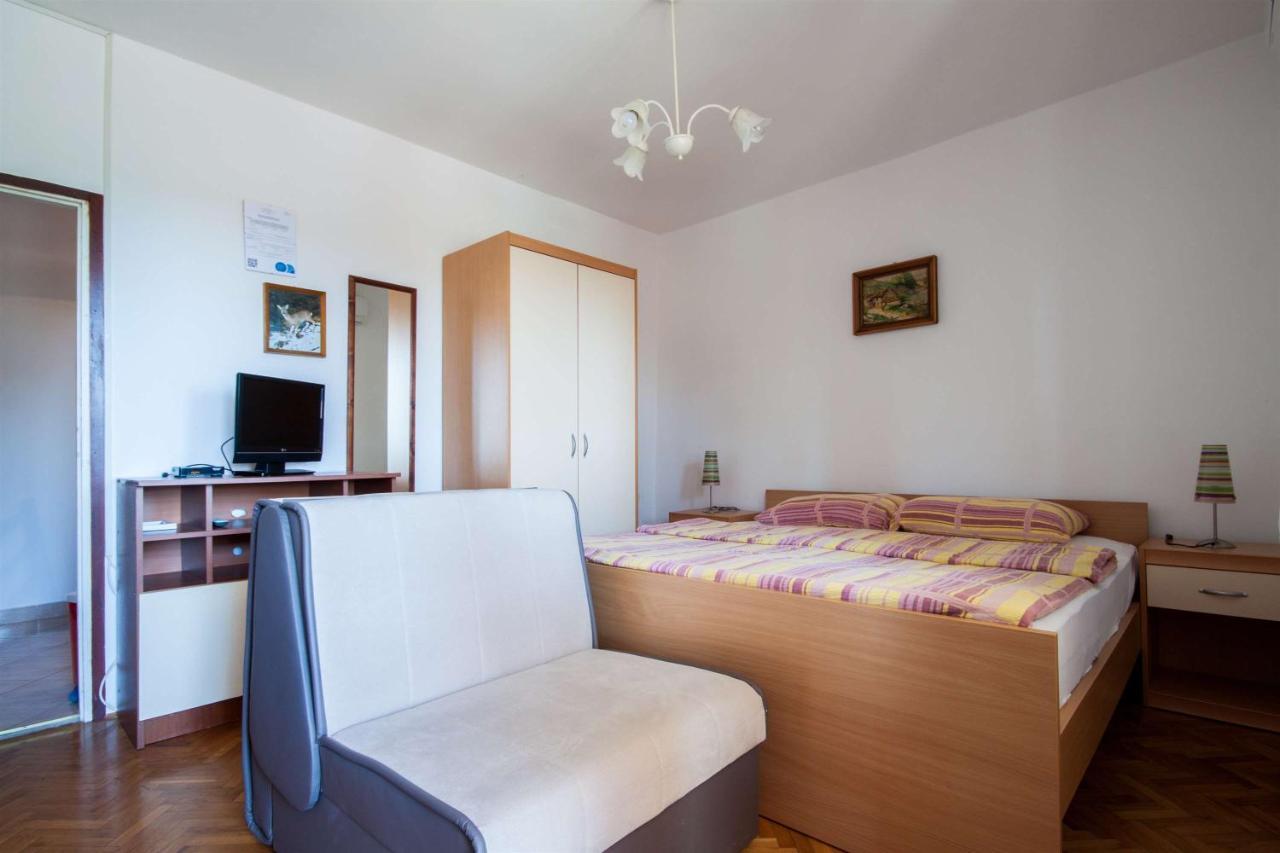 אומאג Apartments Dara מראה חיצוני תמונה