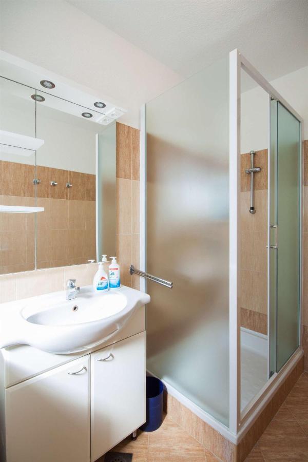 אומאג Apartments Dara מראה חיצוני תמונה
