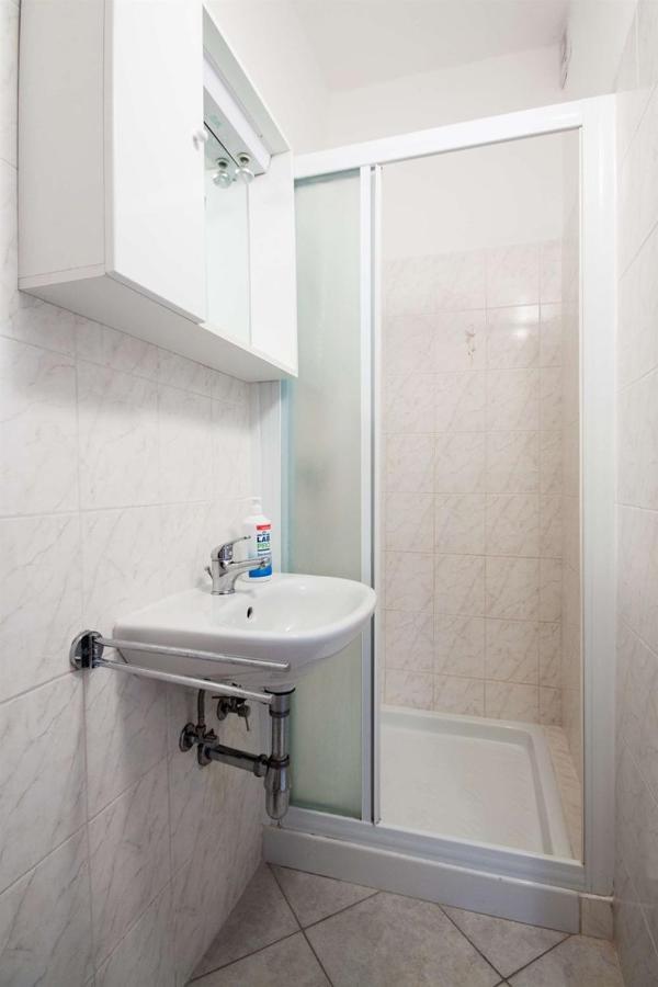 אומאג Apartments Dara מראה חיצוני תמונה