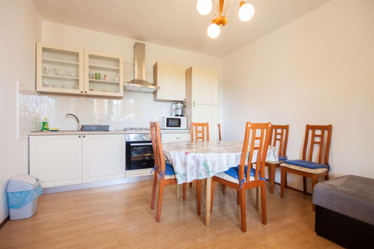 אומאג Apartments Dara מראה חיצוני תמונה